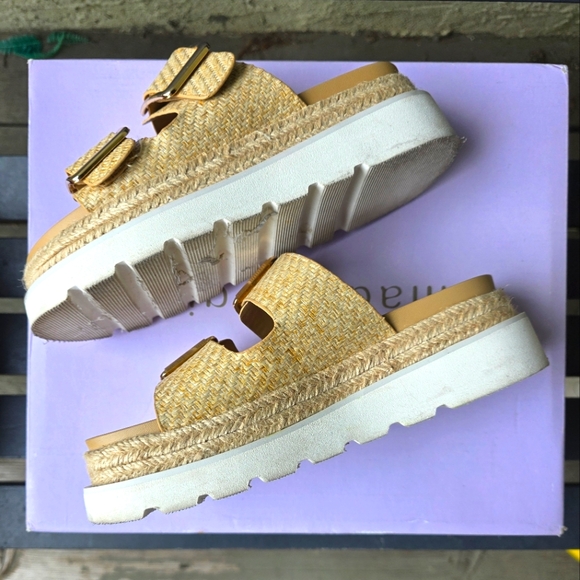 Madden Girl Mythical Slides Double-Buckle Sandals Woven Women's Sz. 6.5 - Picture 5 of 8